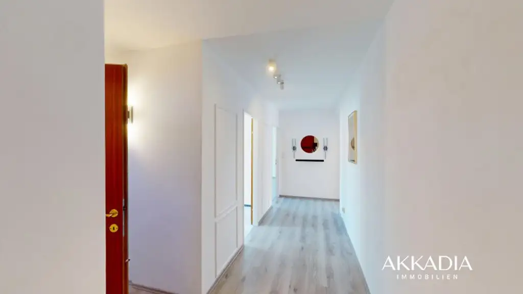 Gepflegte Neubauwohnung mit Loggia