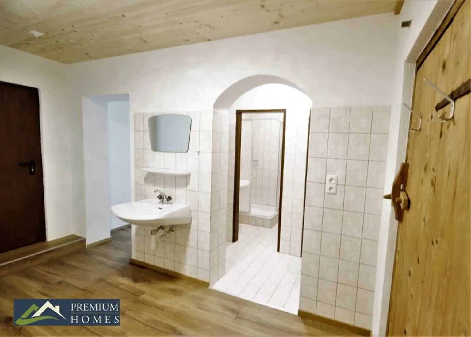 Wildschönau/Thierbach -  Zugang Dusche und Toilette Parterre