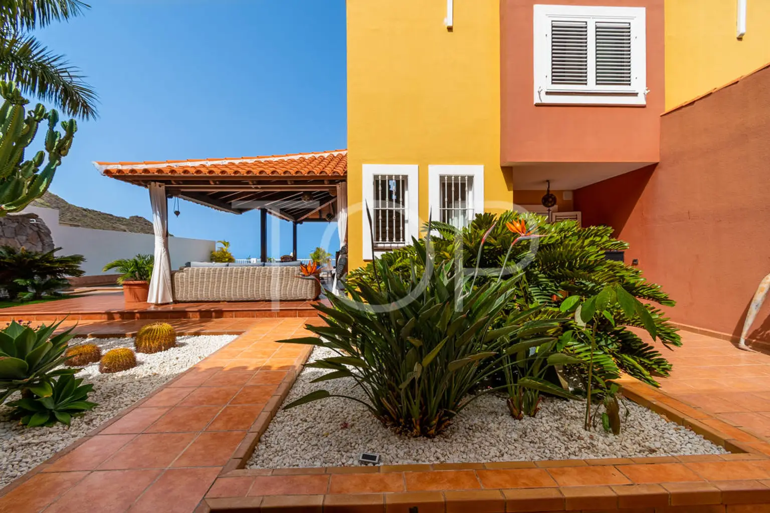 Townhouse-Roque-del-Conde-xxx-Tenerife-4