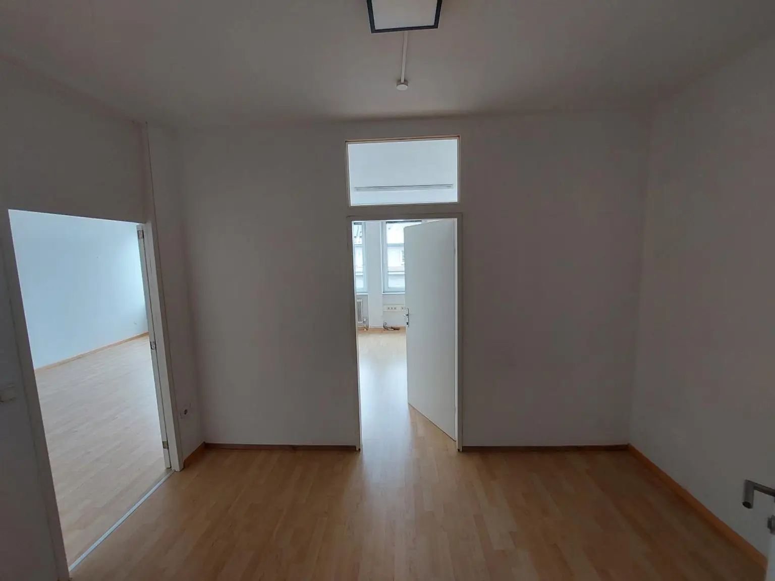 2 Zimmer Büro im Cordatushaus Wels zu mieten (3.OG)