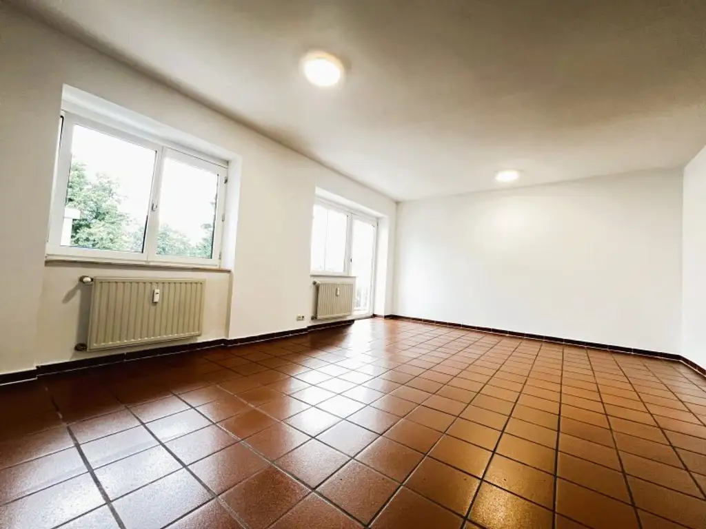 Hall in Tirol: Wunderschöne 3-Zimmerwohnung mit 2 Balkonen in traumhafter Lage zu mieten!