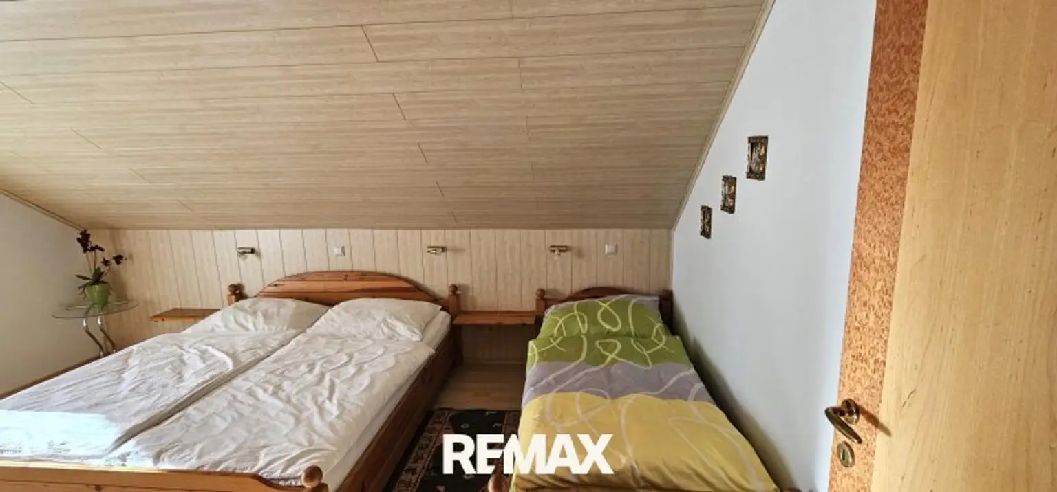Wohnung Obergschoss Zimmer 1