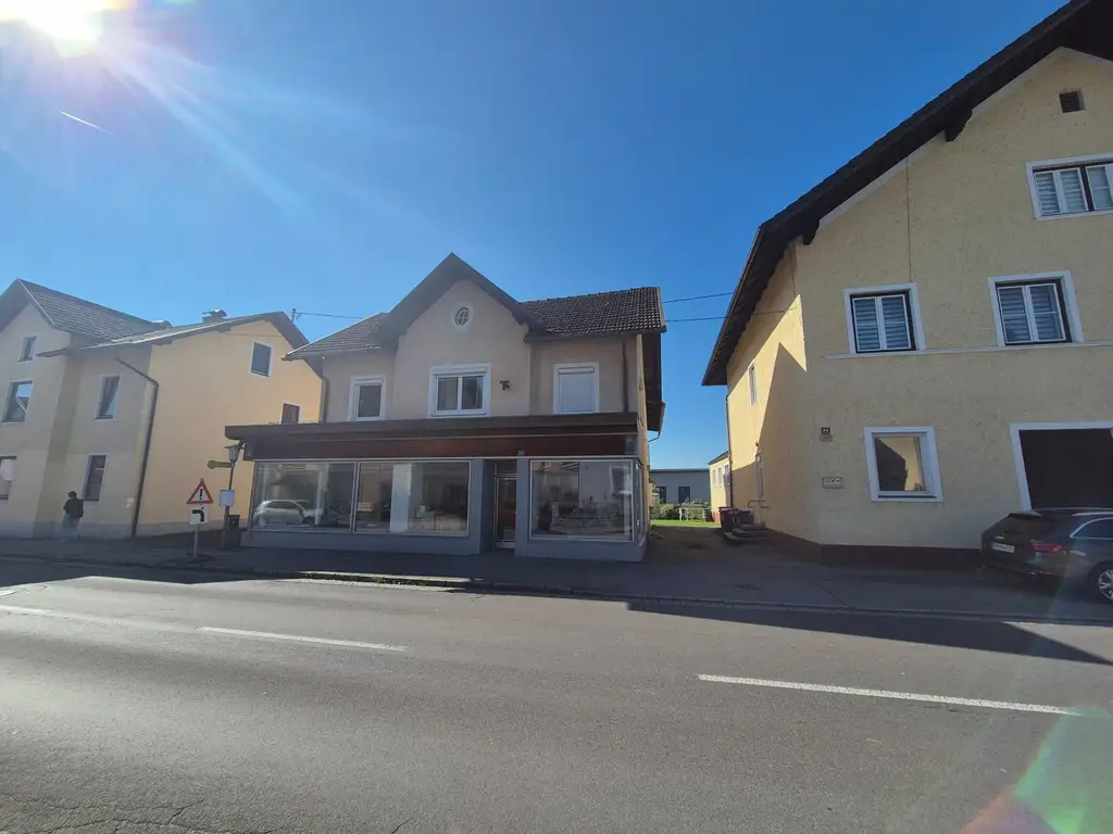 Wohn- und Geschäftshaus