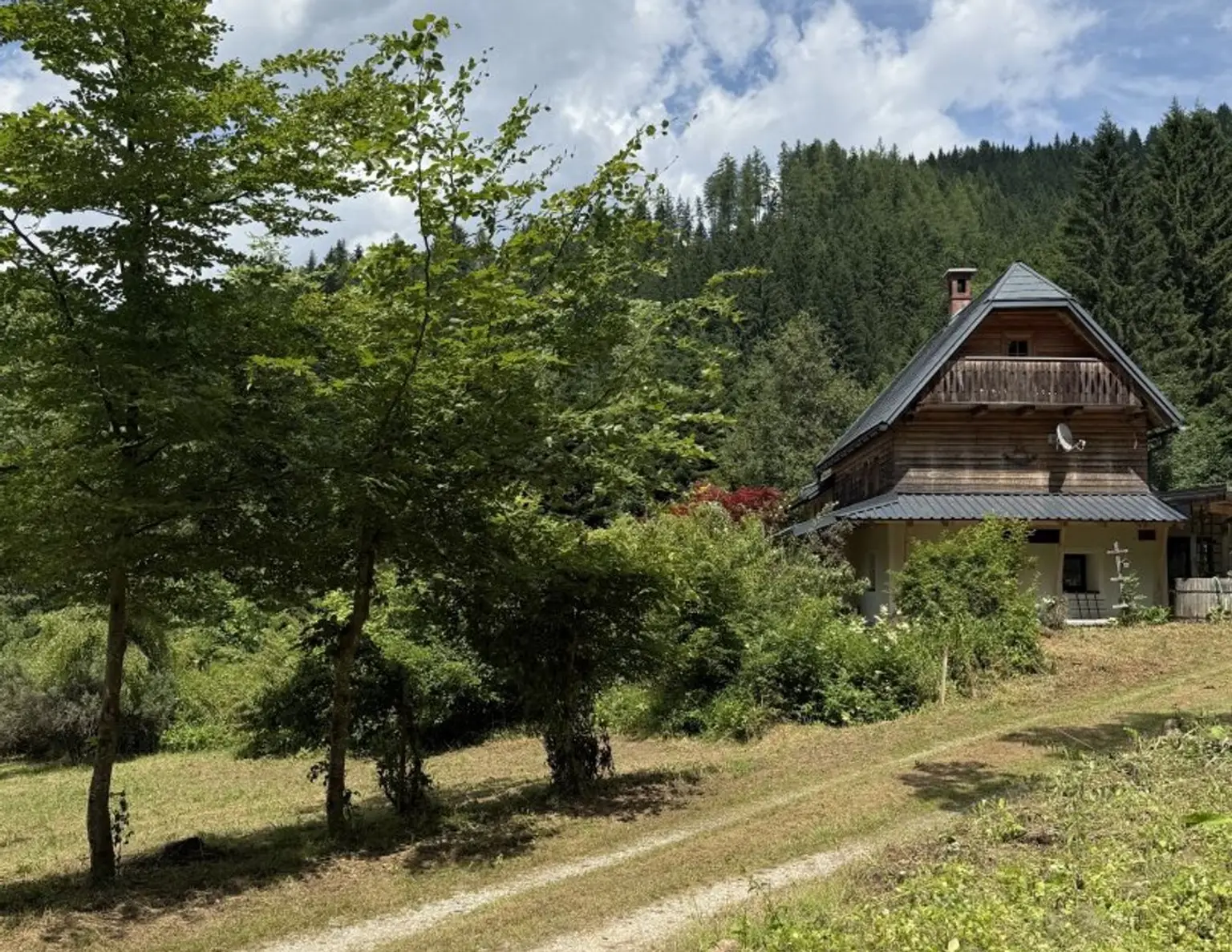 Ehemaliges Bauernsacherl "Brunnführerhof" ; Zweitwohnsitzfähig!