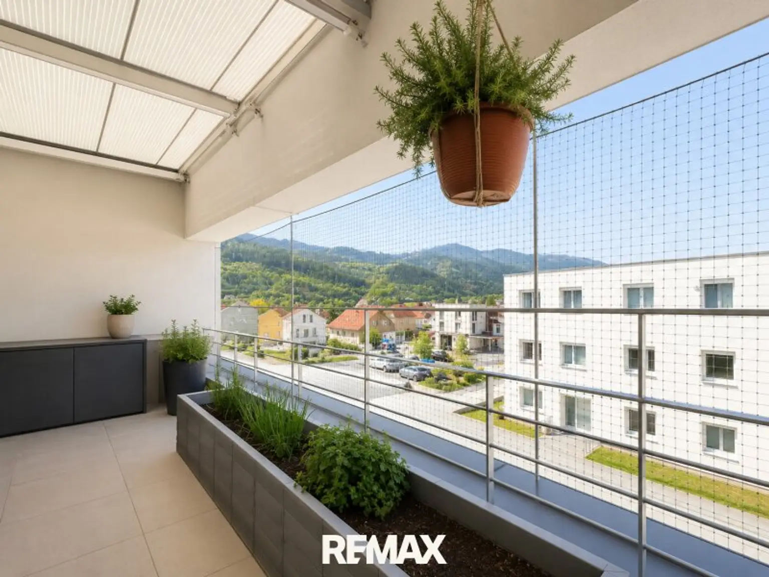 ***Exklusives Wohnen mit großer Terrasse – modern, großzügig und in Topzustand***
