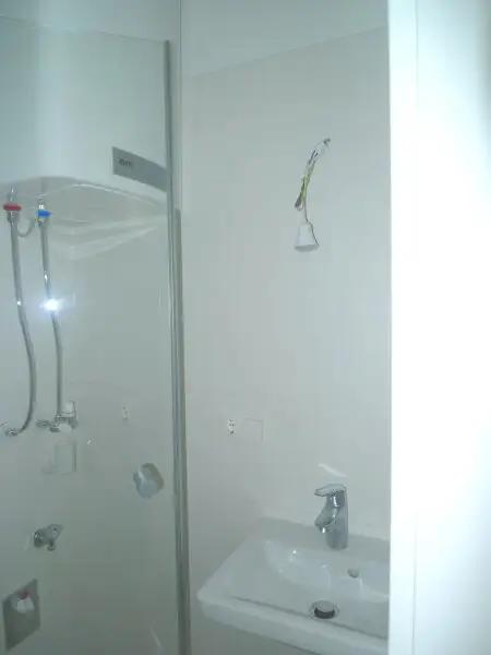 Erstbezug! Hippe City-Wohnung für Singles im 6. Bezirk