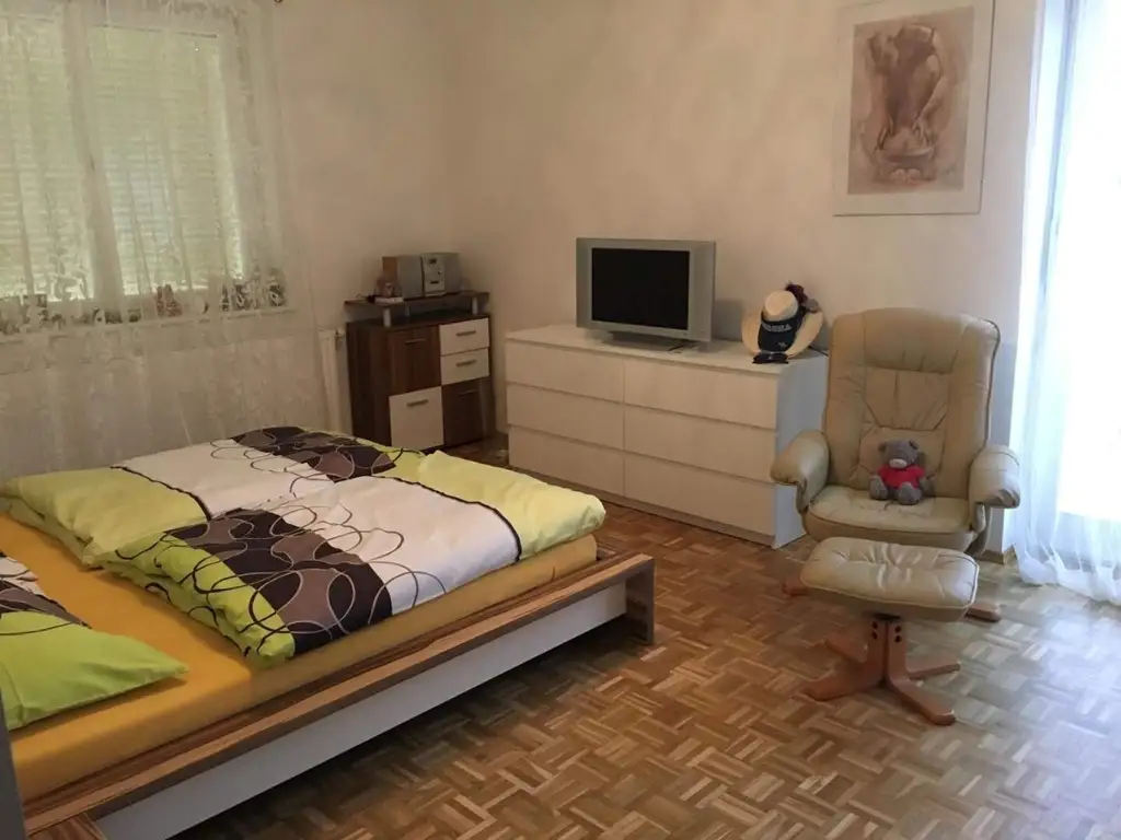 Teilmöblierte 2-Zimmer-Wohnung mit Küchenblock und Loggia in Bruck/Mur zu mieten !