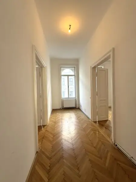 Wunderschöne AltbauWohnung in sehr guter Lage