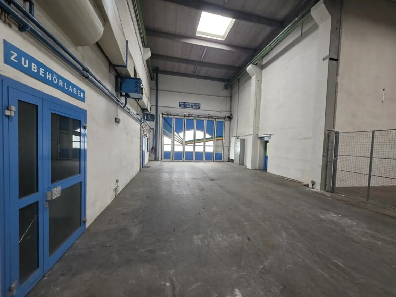 Lagerhalle