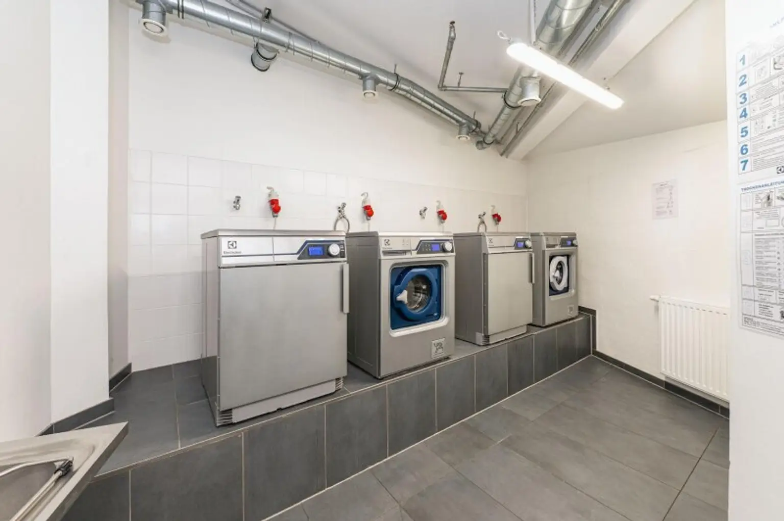 Anleger aufgepasst! Fabelhafte 2-Zimmer Wohnung neben HBF zu verkaufen!