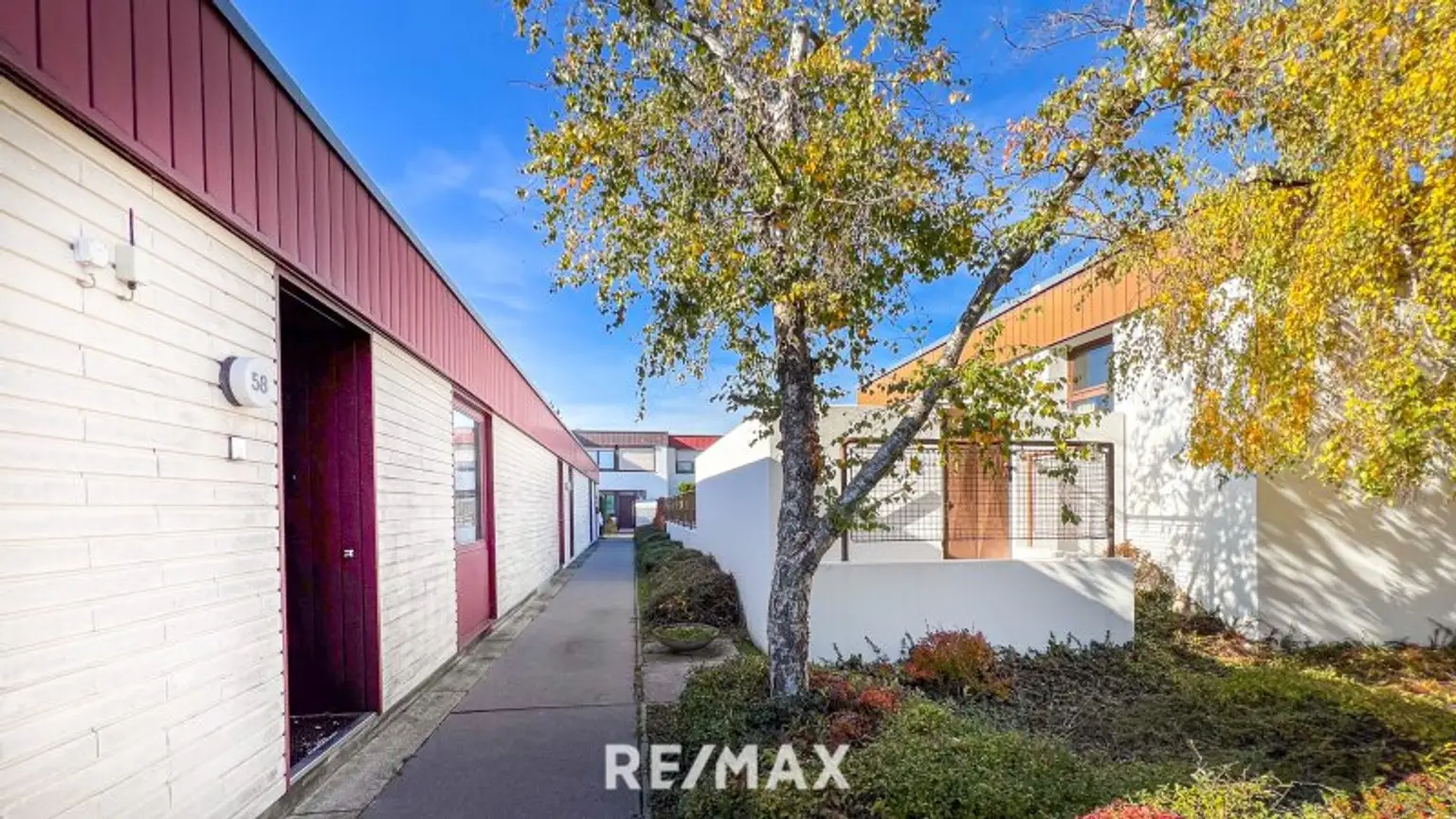 Bungalow - 4-Zimmer mit Pool und Sauna sowie privater Garten