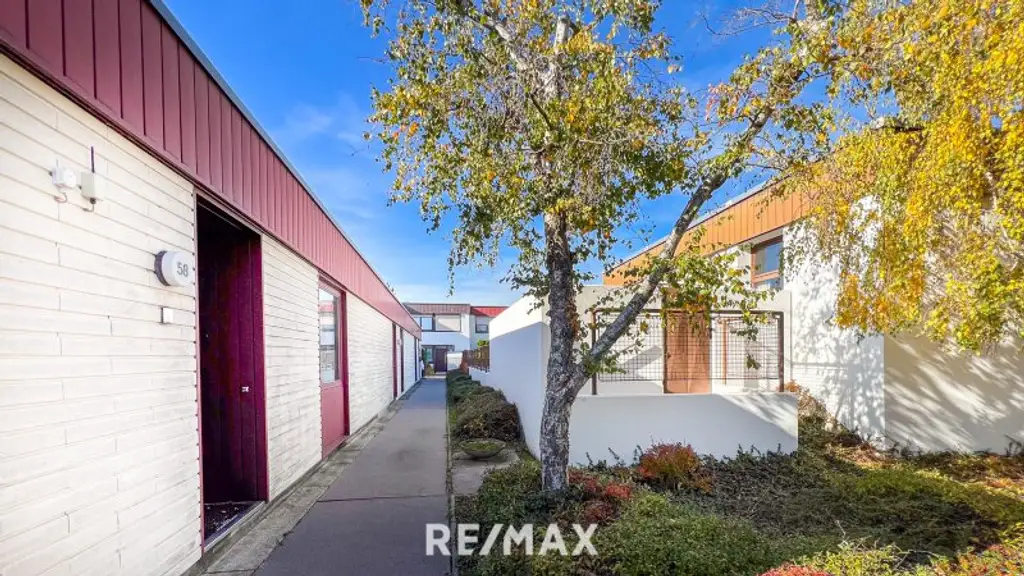 Bungalow - 4-Zimmer mit Pool und Sauna sowie privater Garten