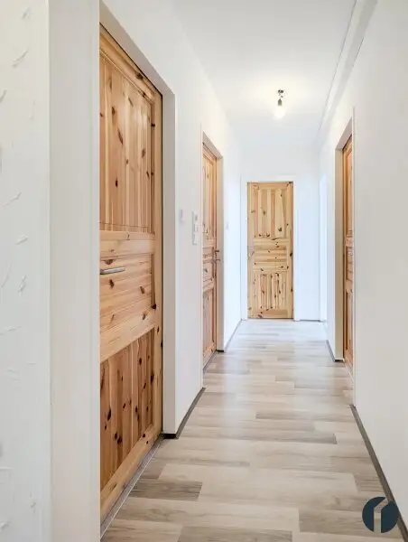 Ganz oben. Ganz privat. 2 Terrassen für jeden Sonnenmoment. 2-Zimmer-Wohnung in zentraler Lage.