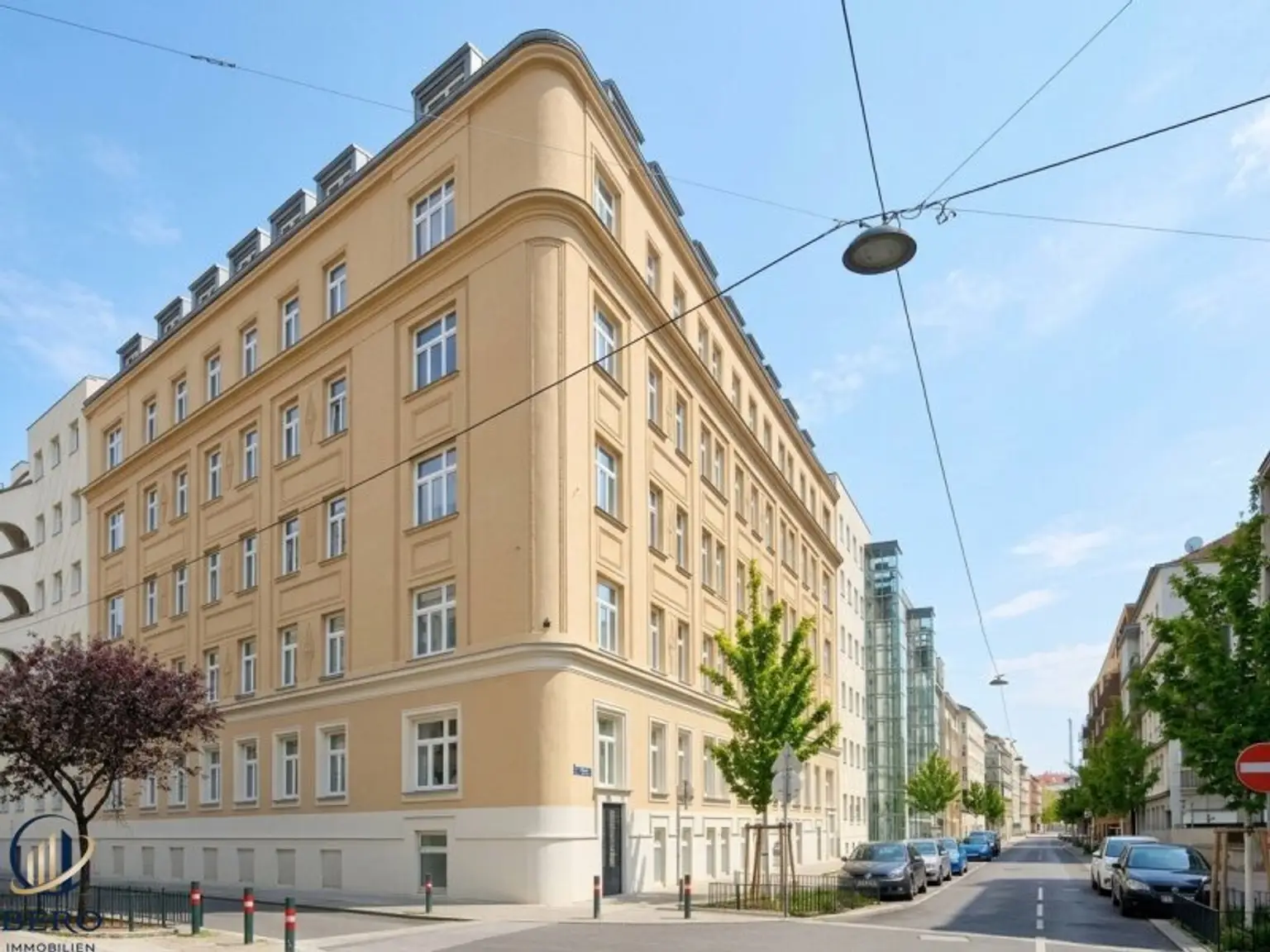 Hausansicht NACH SANIERUNG (mit KI dargestellt)