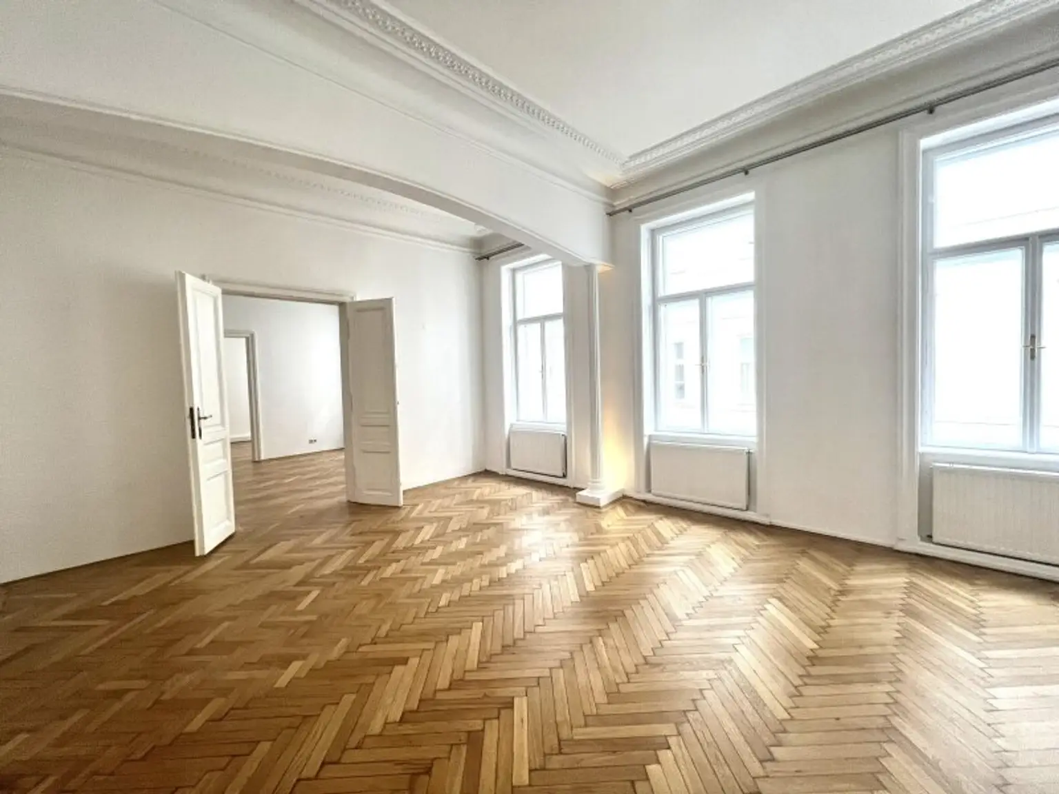 Schöne, repräsentative Büro- oder Kanzleiräumlichkeiten in bester Innenstadtlage - Nähe Stephansplatz (!)