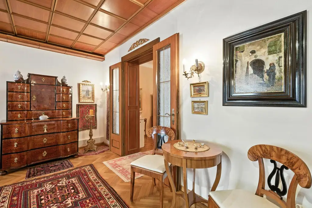 EINZIGARTIGE STILALTBAU-RESIDENZ IM HERZEN DER KREMSER ALTSTADT!