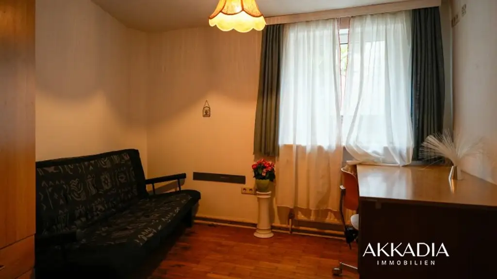 Einfamilienhaus mit viel Potenzial in ruhiger Lage von Pfaffstätten