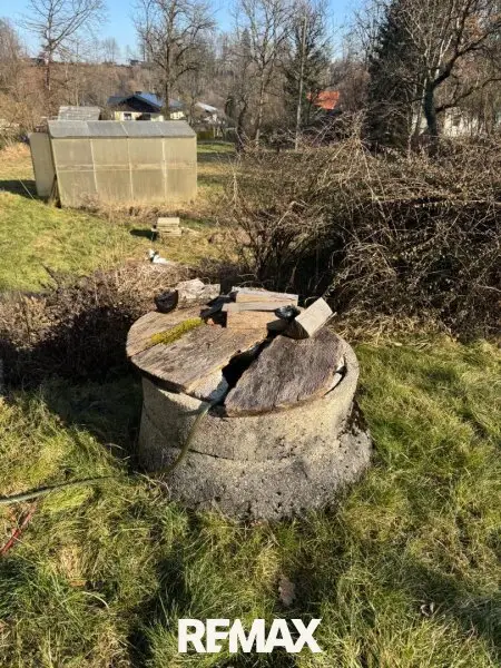 Brunnen