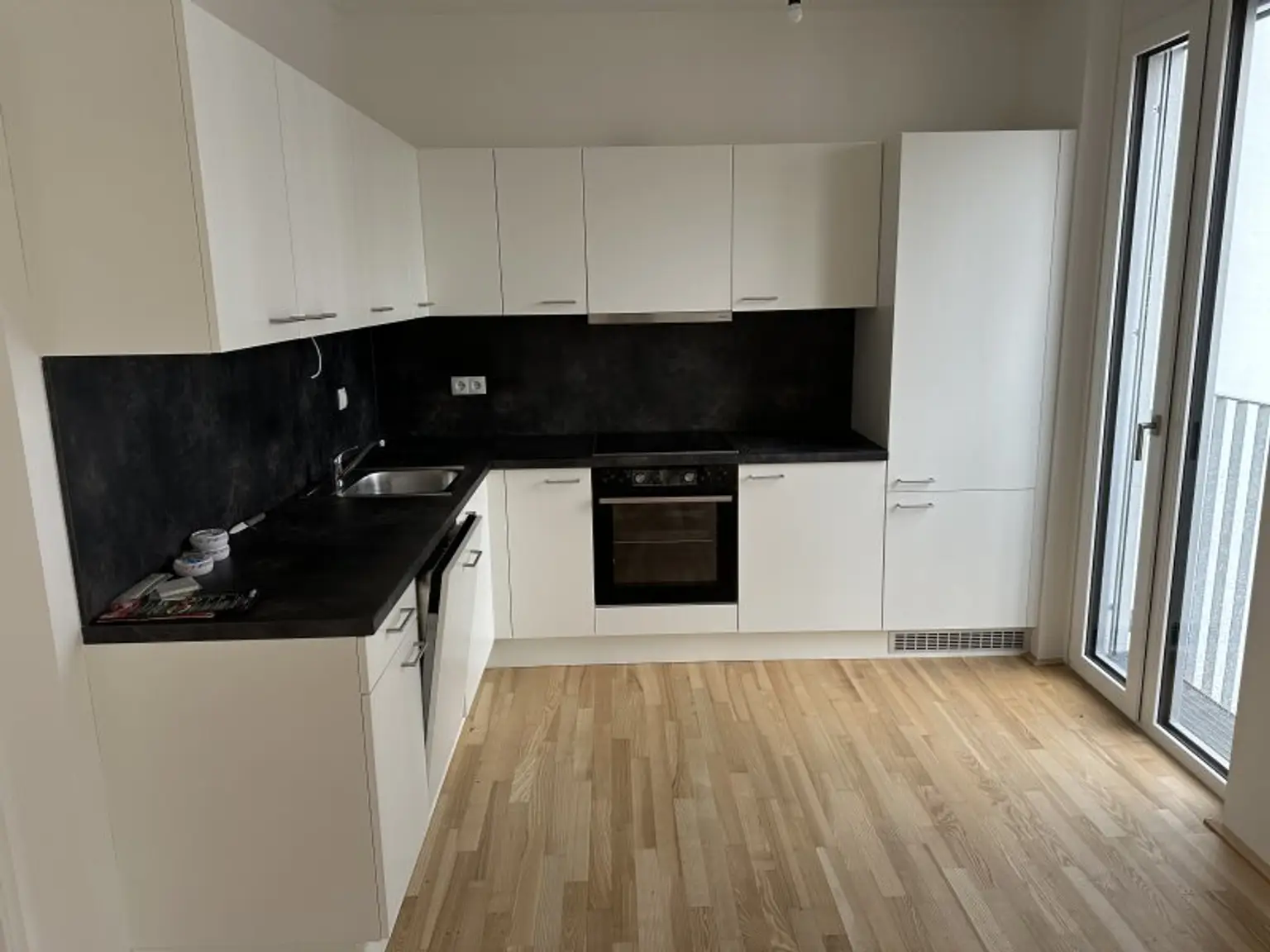 Tolle 3-Zimmer Wohnung mit zentraler Begehbarkeit in begehrter Lage - THEOS Willkommen im Park