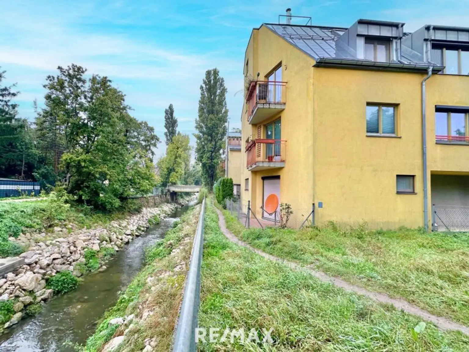 01 Haus an der Liesing