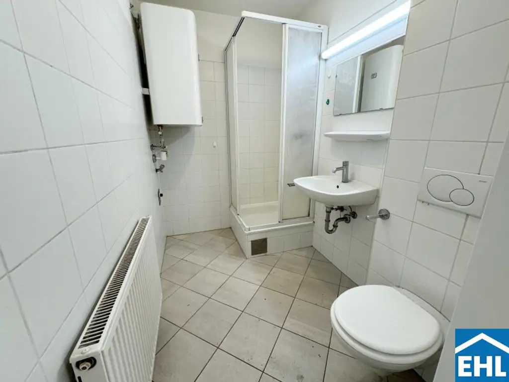**Ab 01.10.** 2-Zimmerwohnung in Toplage!