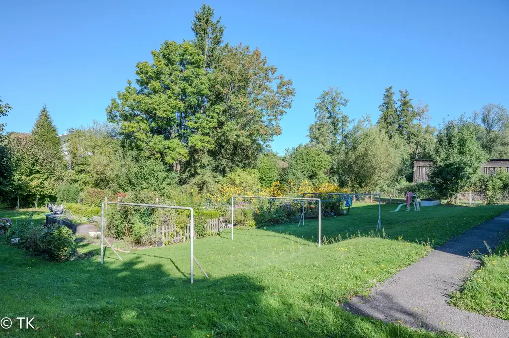 Eigentumswohnung mit eigenem Garten
