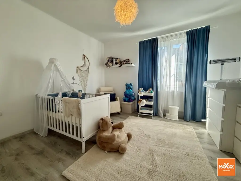 Provisionsfrei! Modernisiertes Einfamilienhaus mit 5 Zimmern & großem Keller!