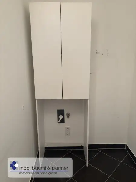 Elegante, neue 4 Zimmerwohnung mit grossartigem Balkon und Grünblick