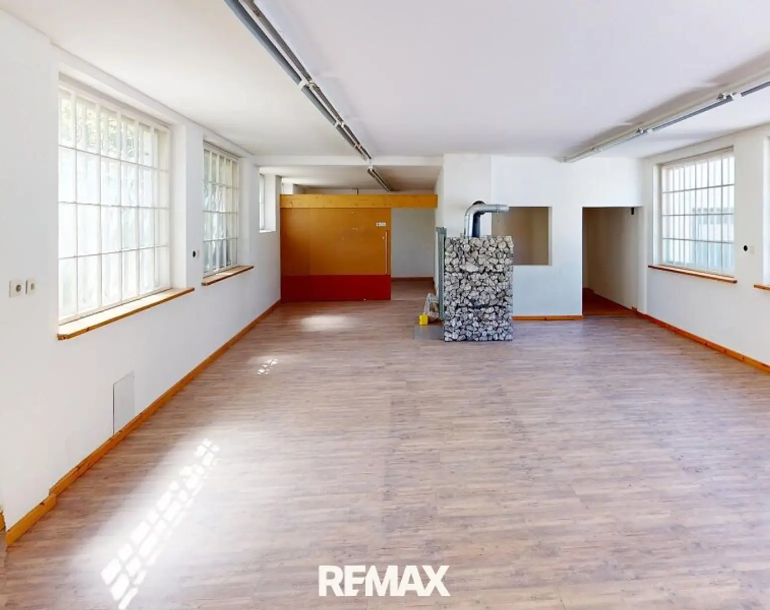 Gewerbe - Raum II