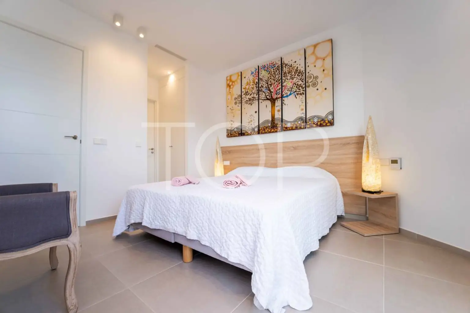 Jardines-de-Los-Menceyes-Penthouse-Dormitorio2-Palm-Mar-Tenerife