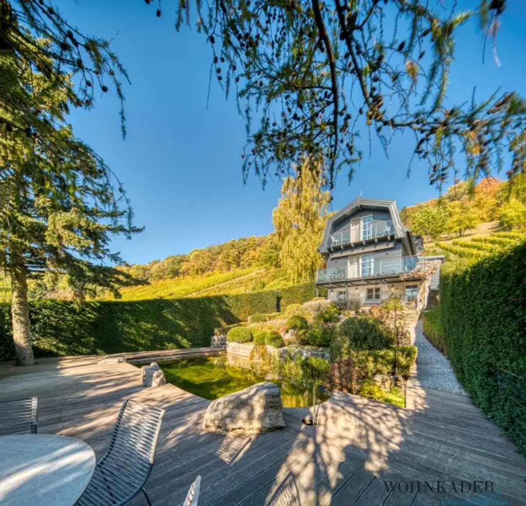 Exklusives Traumhaus zur Miete mit Panoramablick auf die Weinberge
