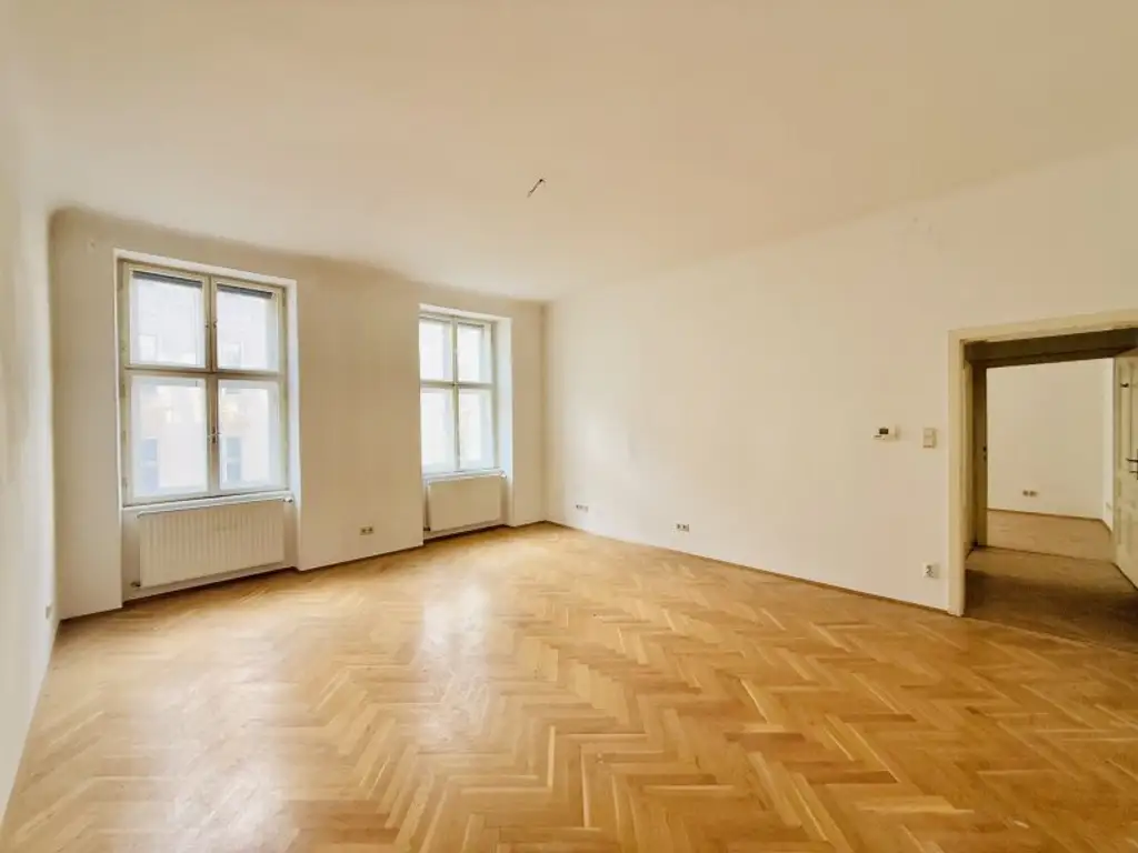 * Beliebte Adresse * helle Altbauwohnung in der Liechtensteinstrasse - nur 5 Minuten ins Stadtzentrum!