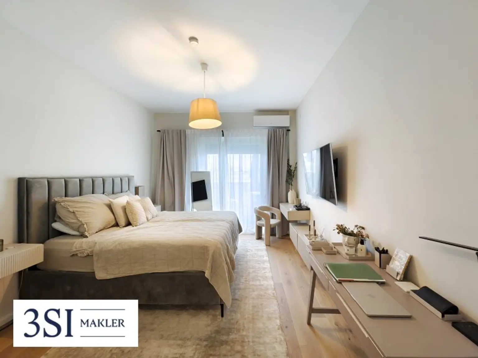 Geräumige Familienwohnung mit Sonnenterrasse und Weitblick im Citygate!