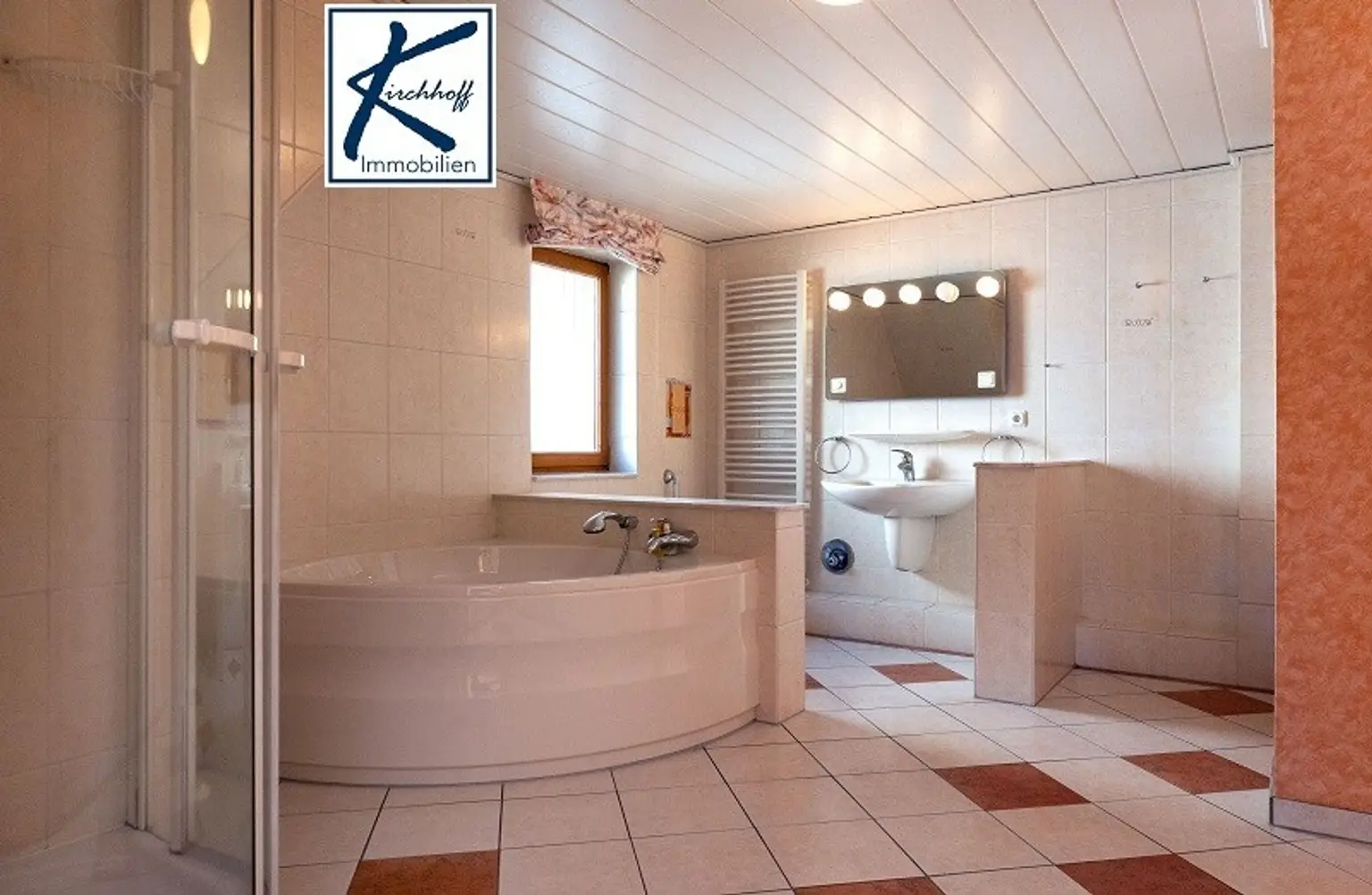 Badezimmer im EG