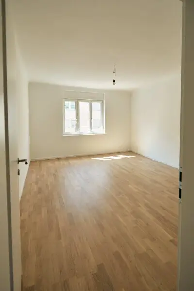 ERSTBEZUG in Währing: 3-Zimmer-Gartenwohnung mit 103 m² Eigengarten & Balkon