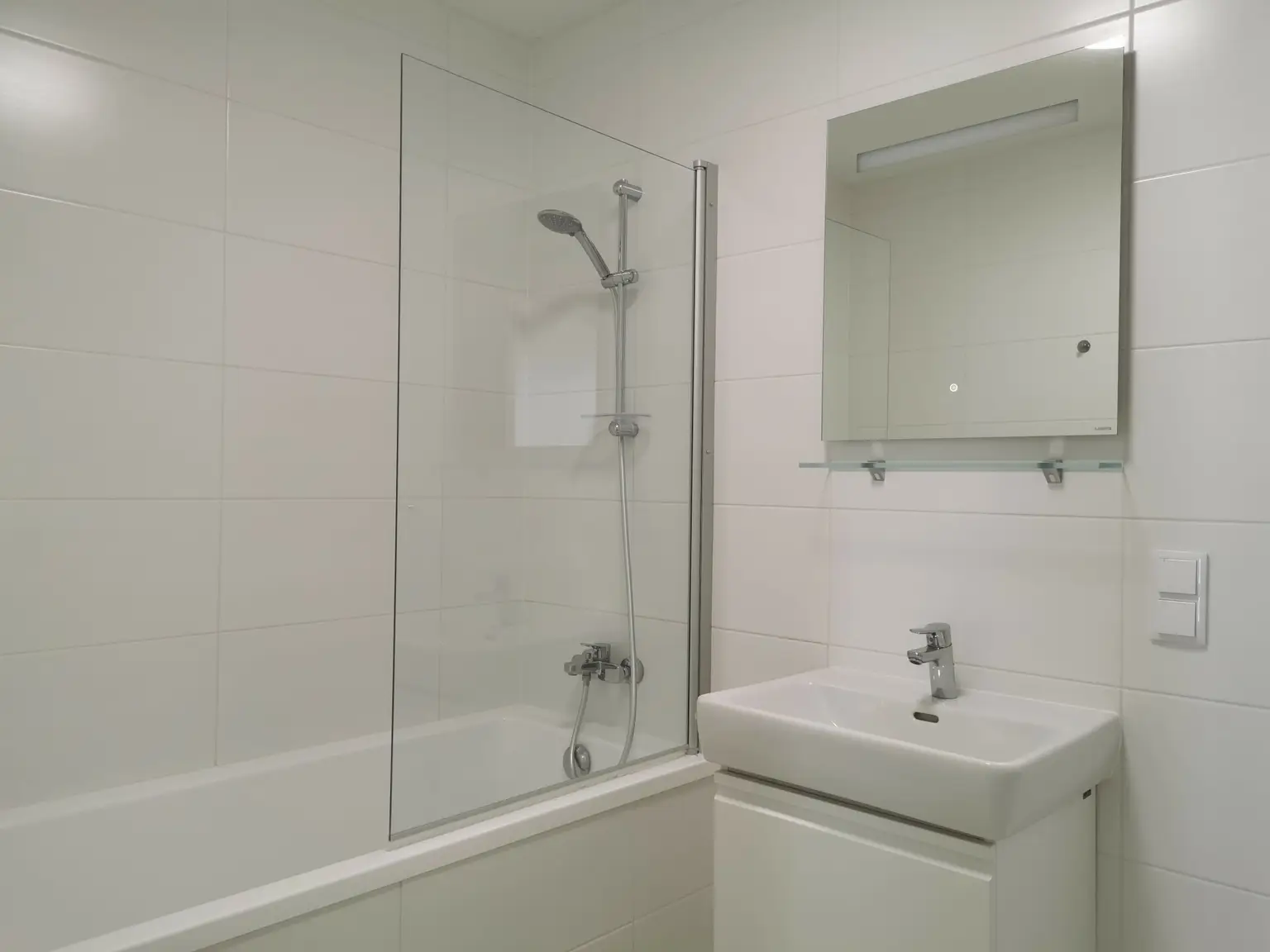 2-Zimmer Neubau Mietwohnung mit Loggia in zentraler Lage nähe U1!