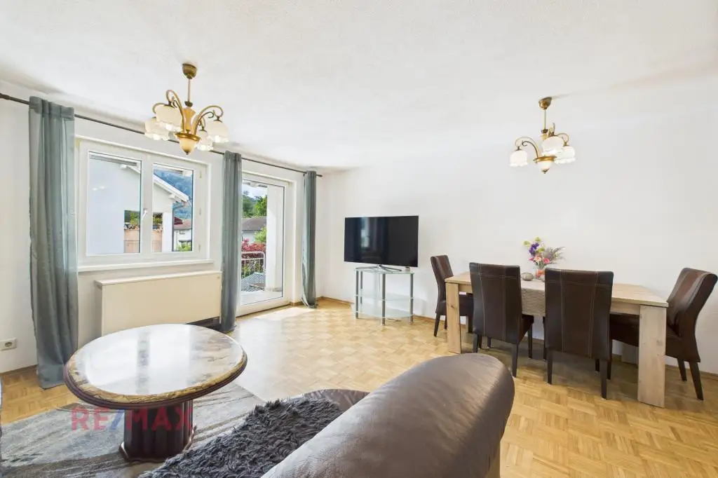 Sonne, Ruhe, Komfort: Helle 2-Zimmer-Wohnung mit großzügigem Balkon