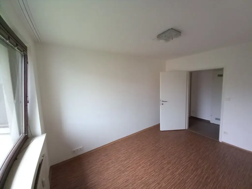 3 ZIMMER NEUBAUWOHNUNG MIT LOGGIA IN GRÜNRUHELAGE