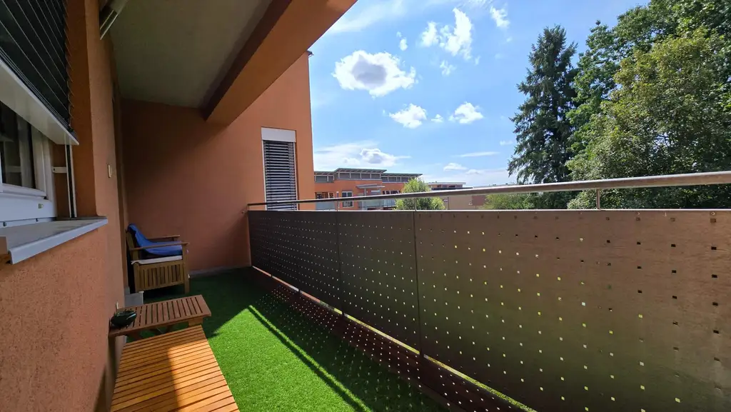 3-Zimmer-Wohnung im 2ten Stock mit sonniger Loggia & Tiefgarage in Toplage von Kaindorf an der Sulm