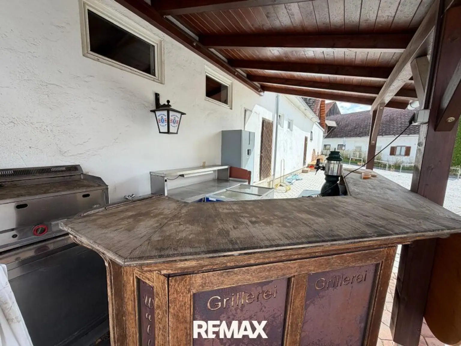 überdachter Grillplatz