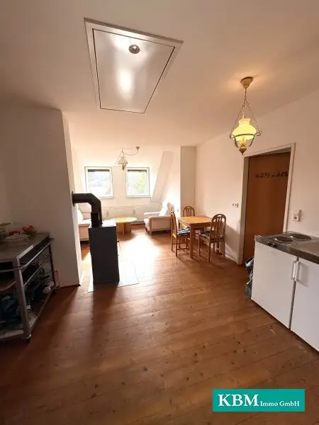 Endlich Zuhause: Wo Platz auf Lebensqualität trifft! - Haus mit 10 Zimmern, Garage und 5 Bädern