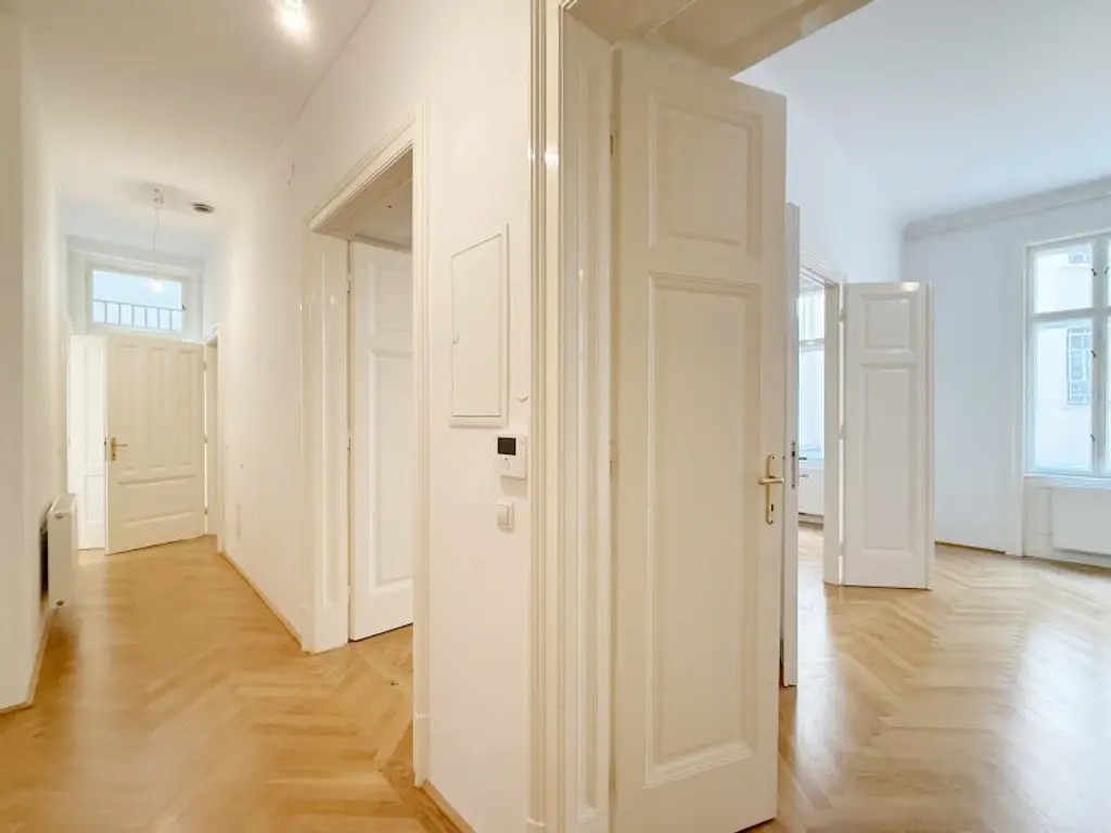 Großzügige 3,5-Zimmer-Wohnung mit Balkon im Herzen von Wien