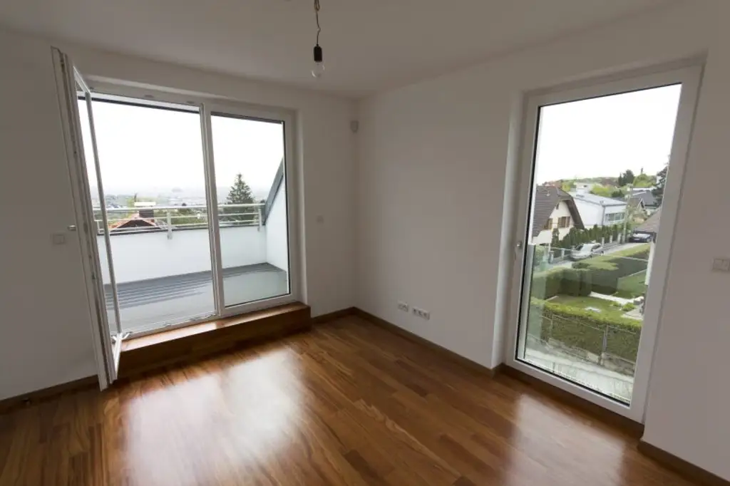 *** TRAUMHAUS AM HEUBERG *** EINLIEGERWOHNUNG *** SPA-BEREICH *** WIENBLICK ***