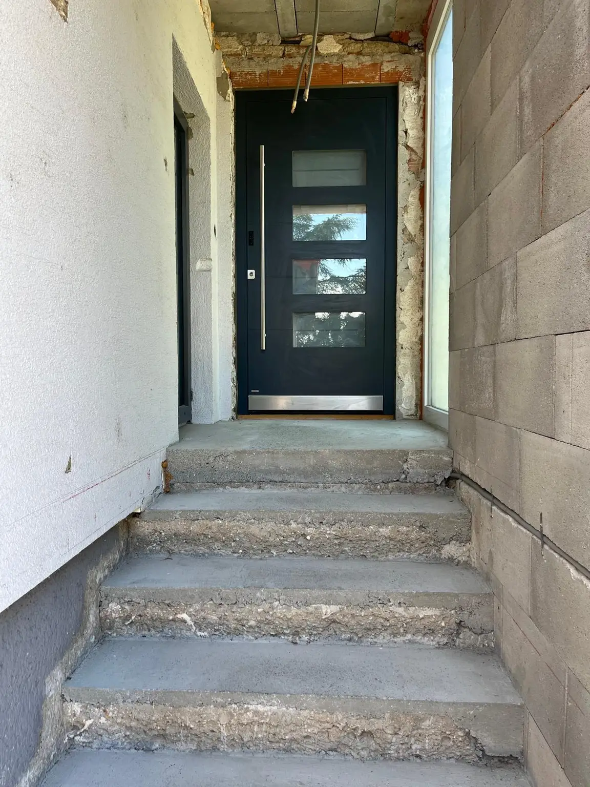 * Bezugsfertig* Einfamilienhaus mit Nebengebäude auf großem Grund!