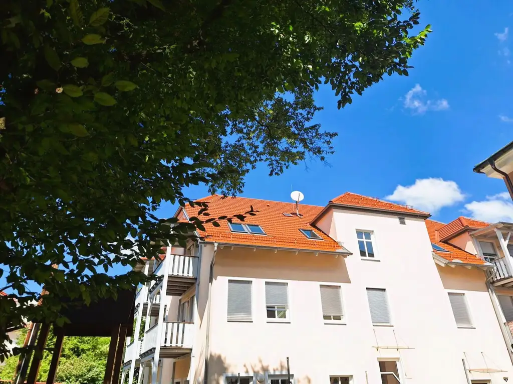 Dachgeschoss-Wohnung in der Villa Assmann