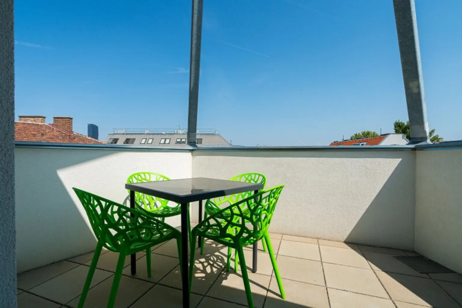 Traumhafte DG-Wohnung mit Terrasse