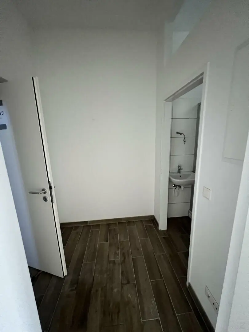 20221107_145706469_iOS