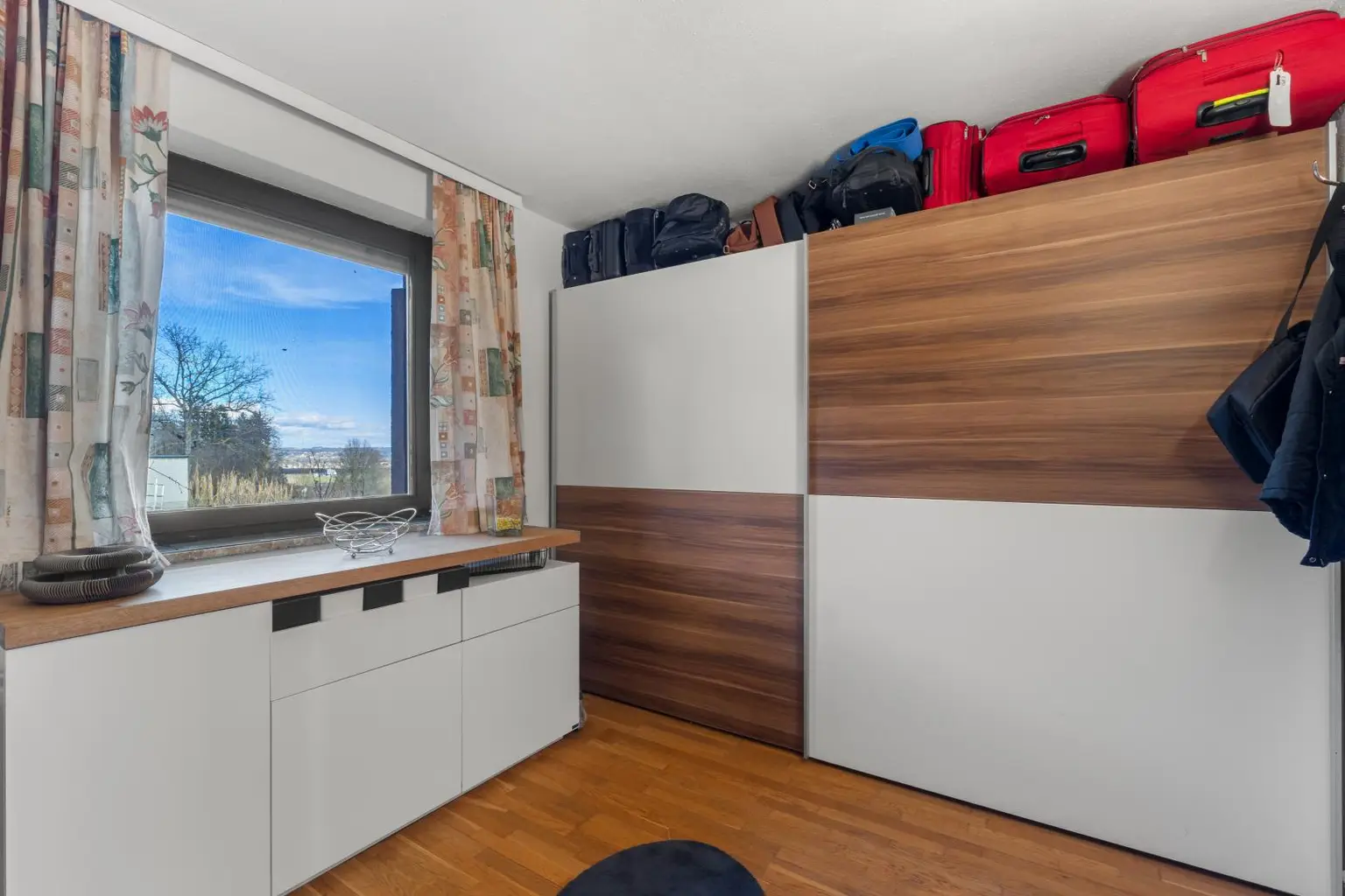 Büro Ankleide EG (2)