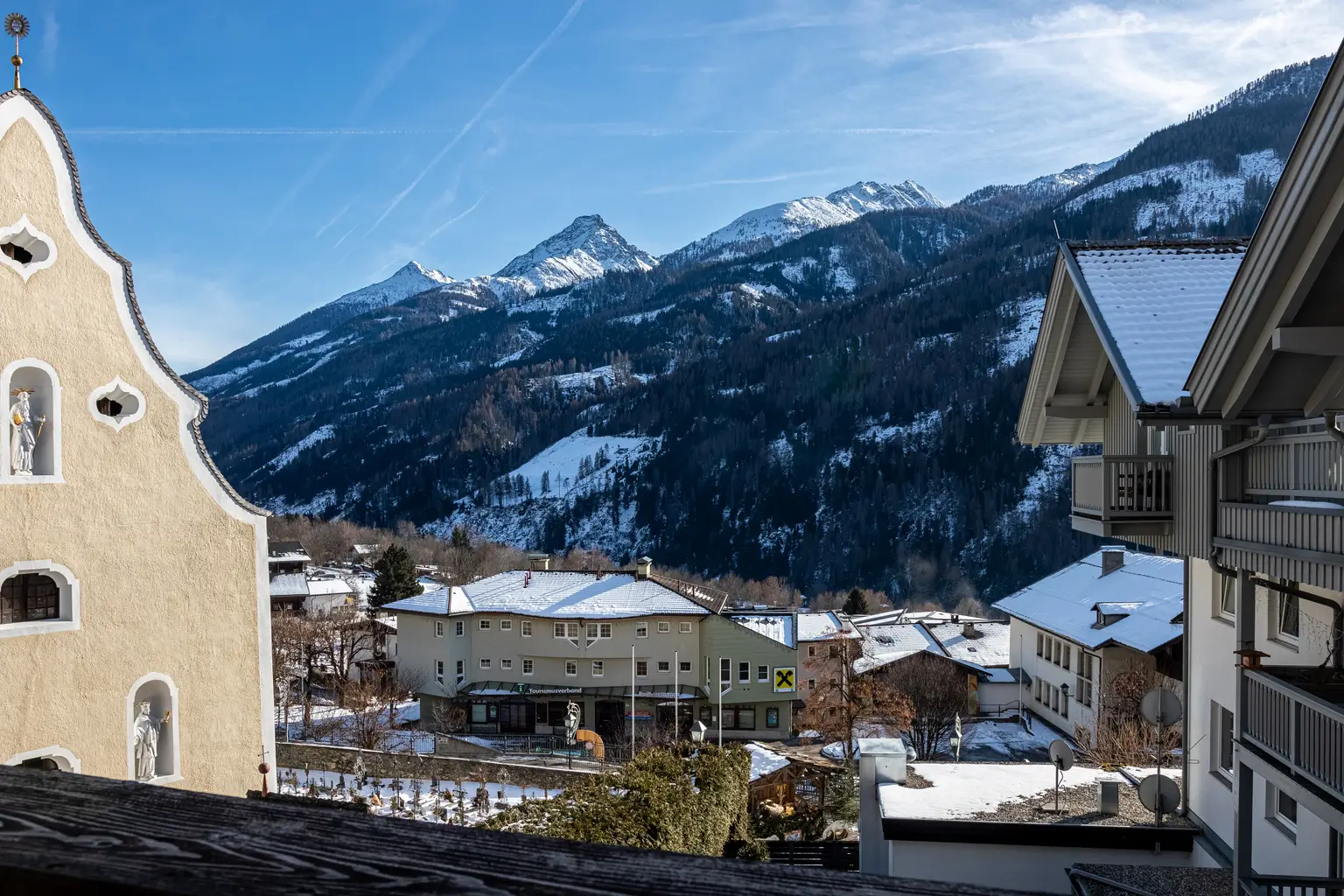 MIETE - Renovierte 3 Zimmerwohnung mit Balkon -  inkl. aller Betriebskosten