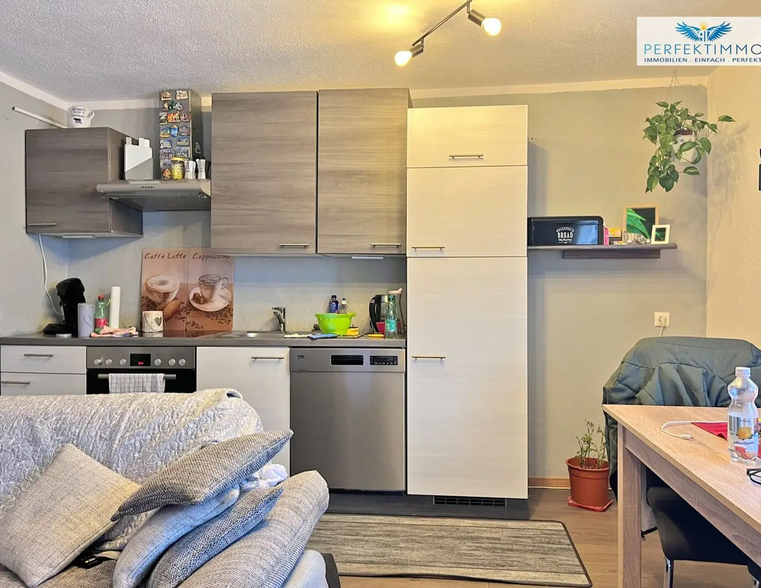 Mehrfamilienhaus mit großem Garten